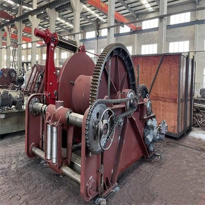 Wciągarka hydrauliczna z podwójnym bębnem i zmienną wciągarką kotwiczną w stacji pomp