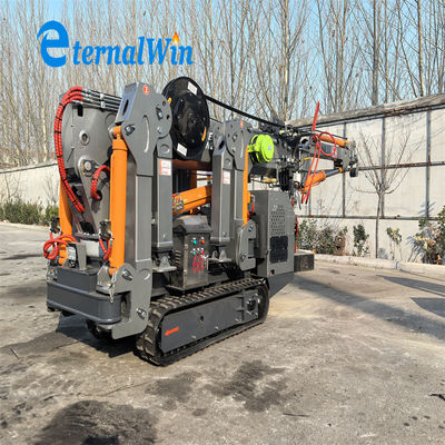 8-tonowy pająk dźwig gąsienicowy o maksymalnym promieniu roboczym 8,6 m i długości wysięgnika 9,6 metra